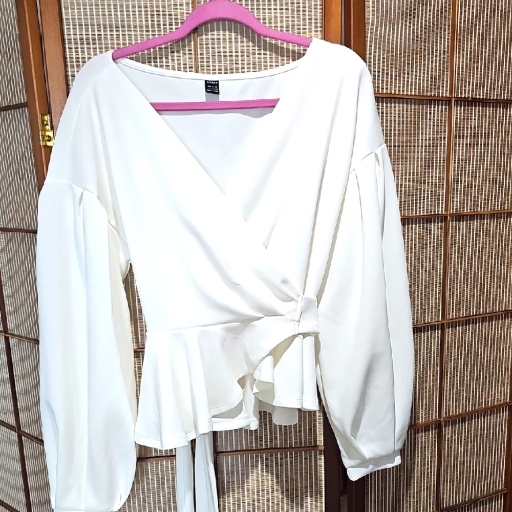 SHEIN White Puff Sleeve Wrap Peplum Blouse, Size XL,unused.